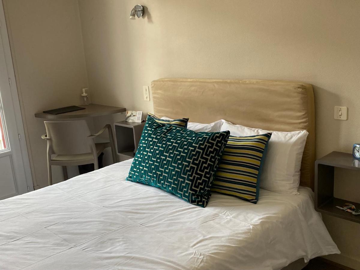 Hotel Juantorena Saint-Etienne-de-Baigorry Kültér fotó